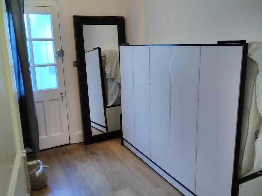 شقة Superior 5* Kensington, London Flat + Free Wi-Fi المظهر الخارجي الصورة