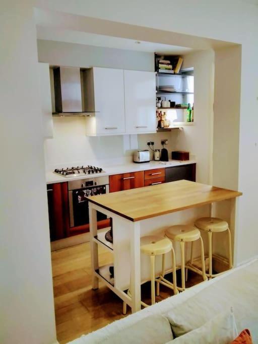 شقة Superior 5* Kensington, London Flat + Free Wi-Fi المظهر الخارجي الصورة
